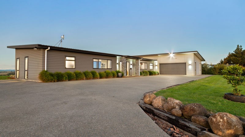 1270A Churchill Road, Pukekawa - Carousel 1