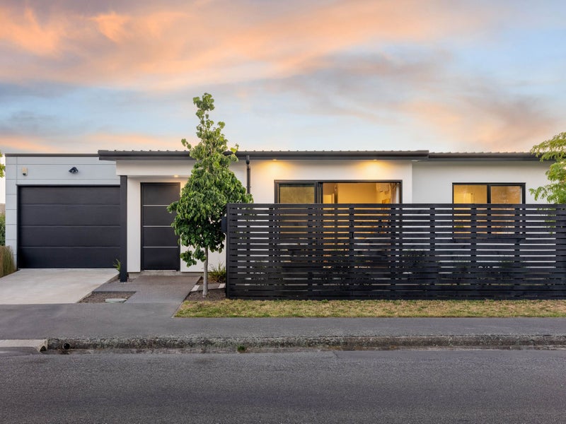 1/68 Ward Street, Addington, Christchurch - Carousel 1