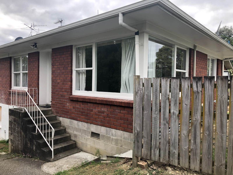 1/99 Hillside Road, Glenfield, Auckland - Carousel 1