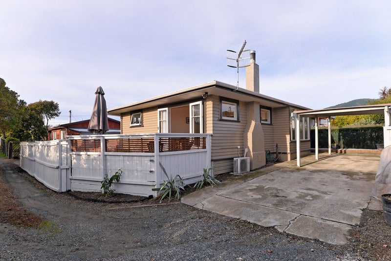 2/66 SONGER STreet, Stoke, NELSON - Carousel 10