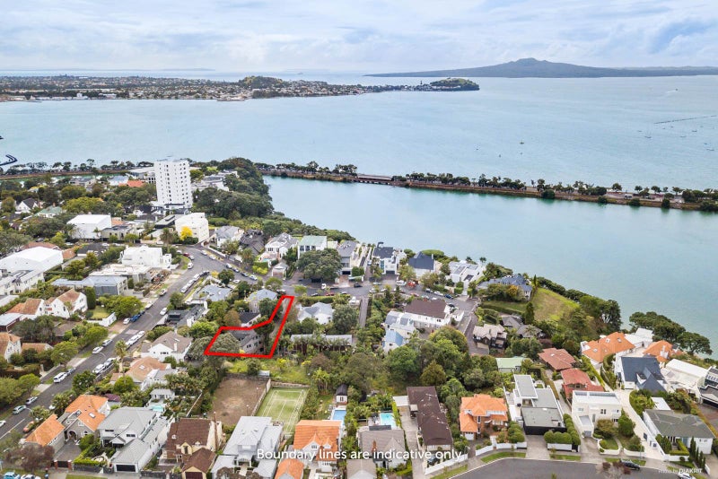 3/7 Crescent Road, Parnell, Auckland - Carousel 2