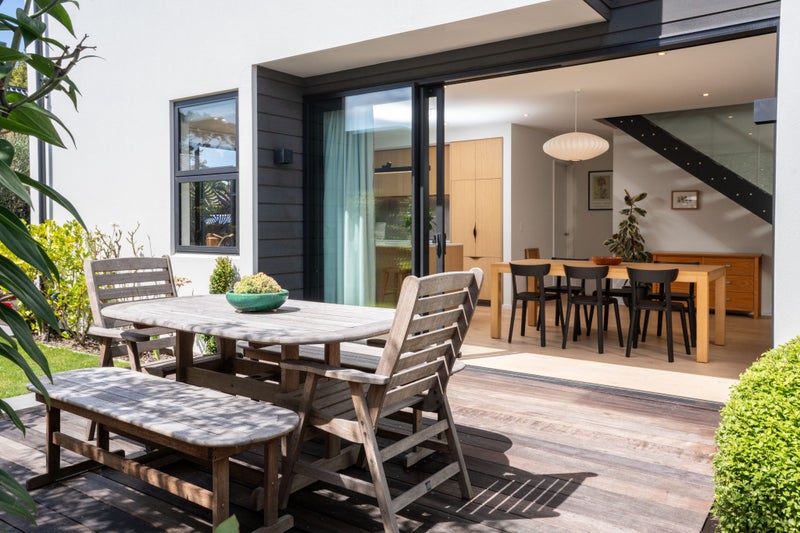 52B Innes Road, St Albans, Christchurch - Carousel 2