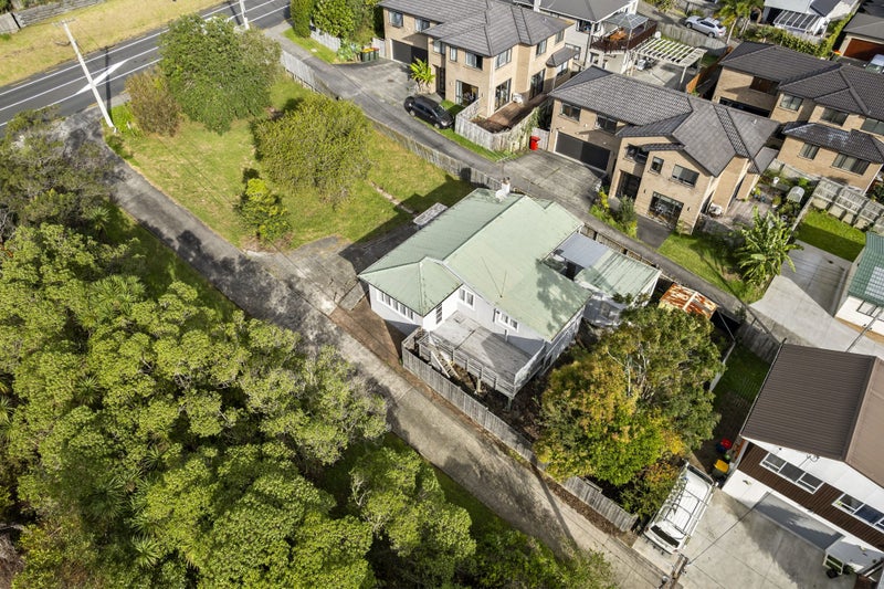 692 Beach Road, Browns Bay, Auckland - Carousel 17