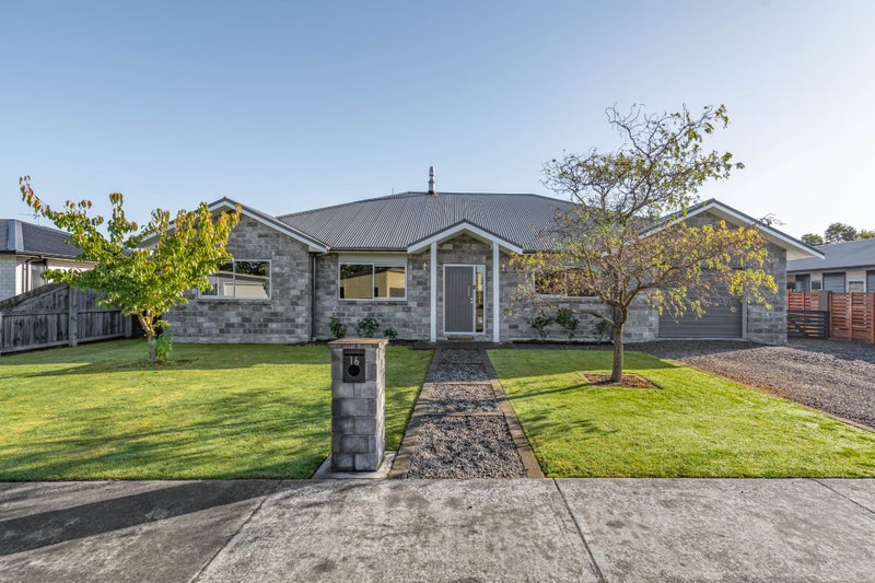 16 Gimson Street, Solway, Masterton - Carousel 2