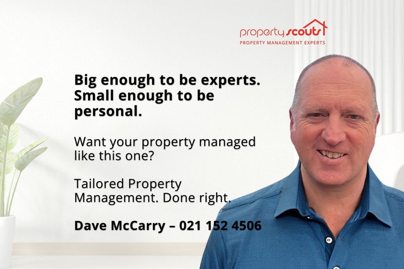 72 Kelburn Parade, Kelburn, Wellington - Carousel 11