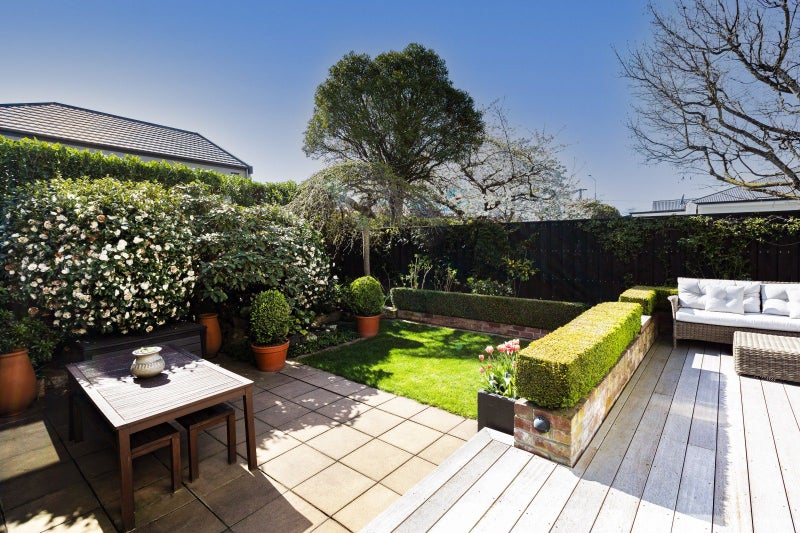 2/6 Lloyd Street, Strowan, Christchurch - Carousel 2