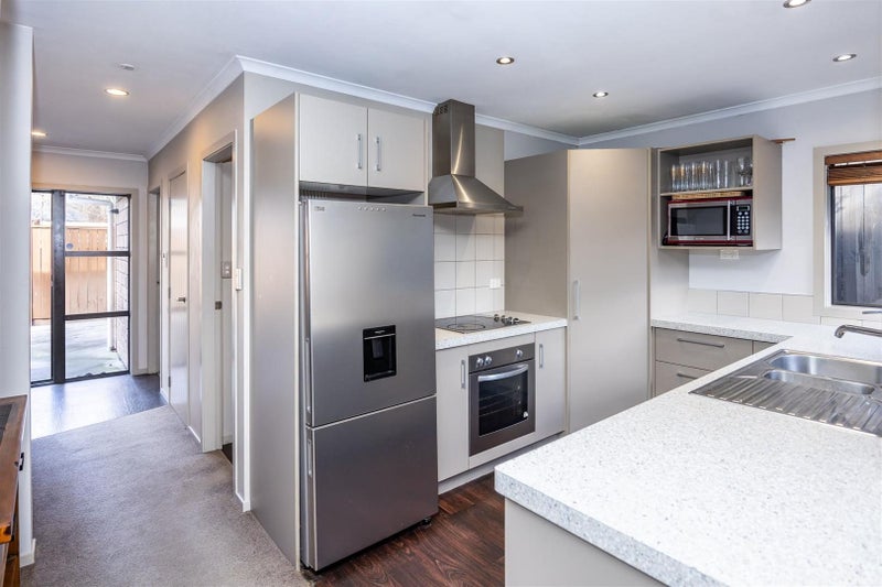 13D Dyer Street, Whitiora, Hamilton - Carousel 2