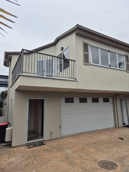 45 Tawa Street, Mount Maunganui, Mount Maunganui - Carousel 1