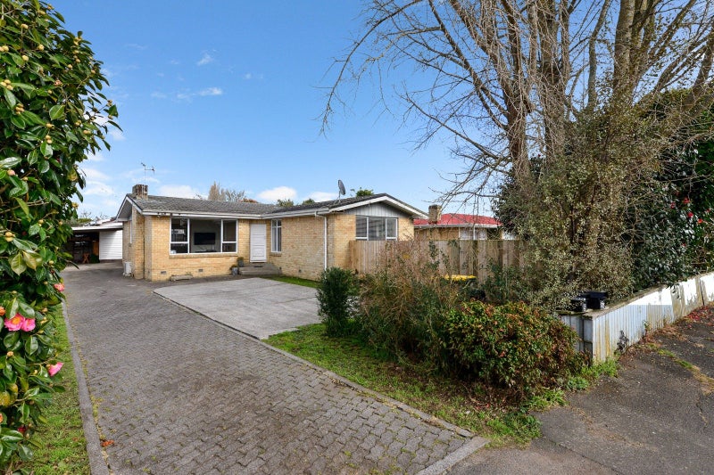 5 Forsyth Street, St Andrews, Hamilton - Carousel 1