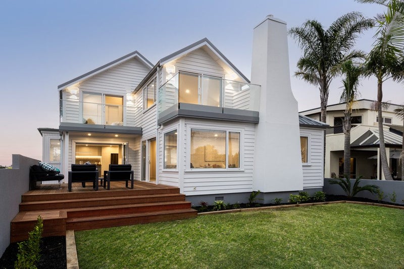 26 Kowhai Road, Campbells Bay, Auckland - Carousel 1