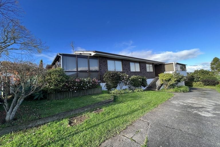 47 Norman Lesser Drive, Saint Johns, Auckland - Carousel 1