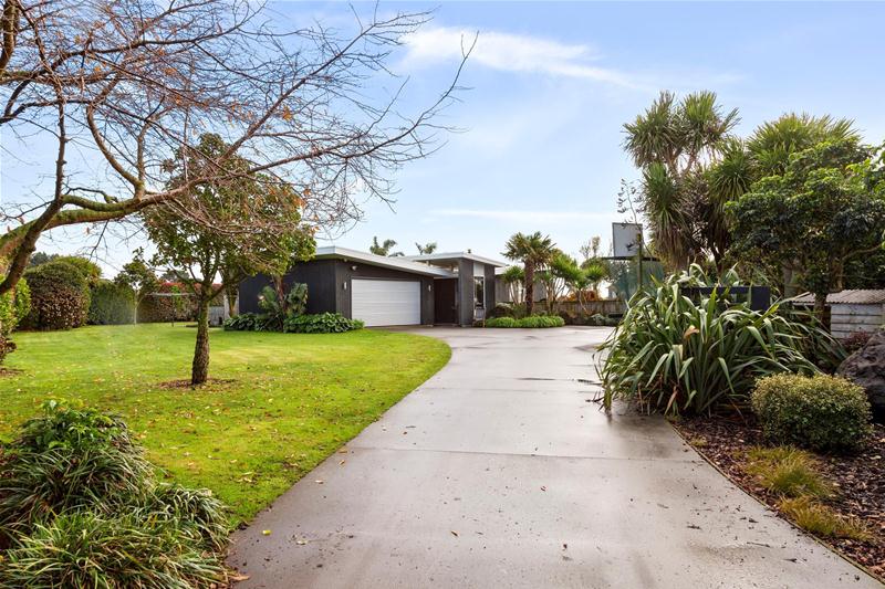 82 Mawhitiwhiti Road, Normanby, Hāwera - Carousel 1