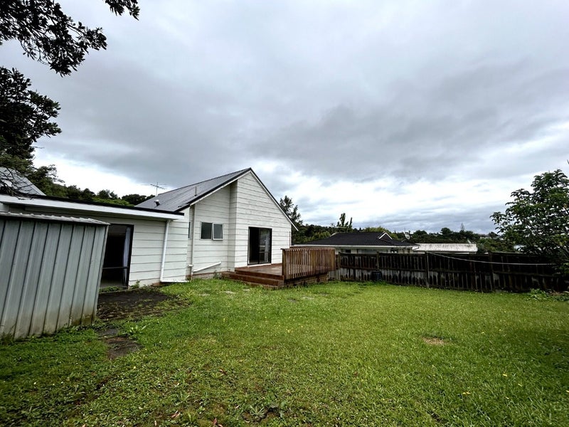 1/21 Simon Ellice Drive, Bayview, Auckland - Carousel 20