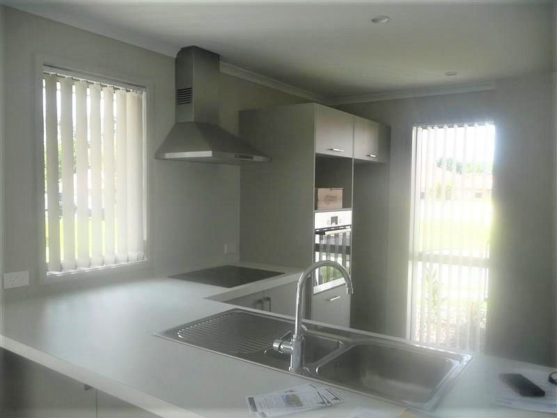 4 Muirfield Crescent, Katikati - Carousel 2