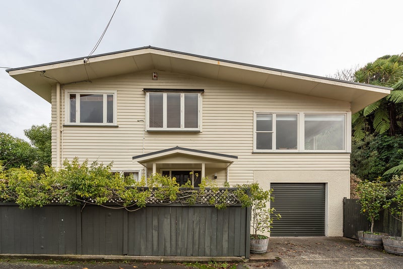 21 Cashmere Avenue, Khandallah, Wellington - Carousel 2