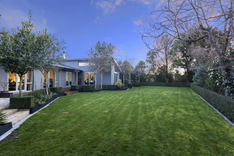 19 Hadlow Place, Burnside, Christchurch - Carousel 2