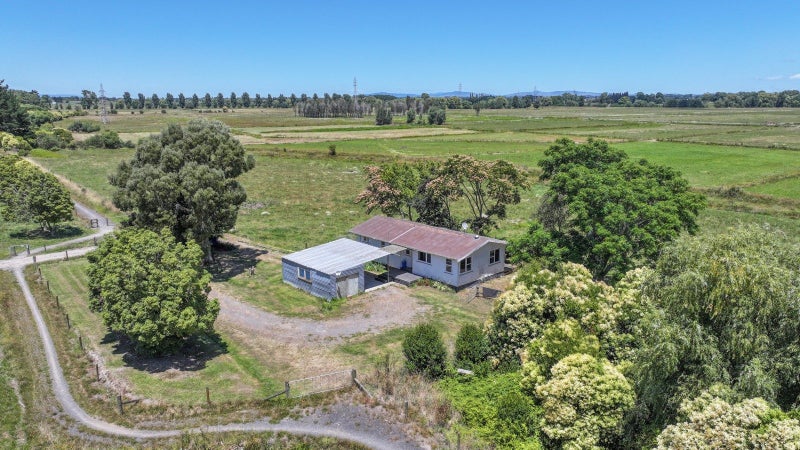 5389 State Highway 1, NGATAKI, KAITAIA - Carousel 2