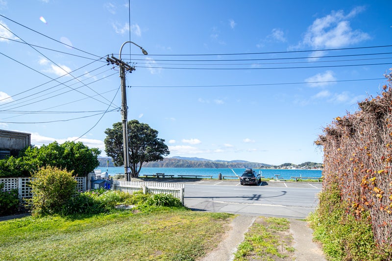 227 Marine Parade, Seatoun, Wellington - Carousel 2