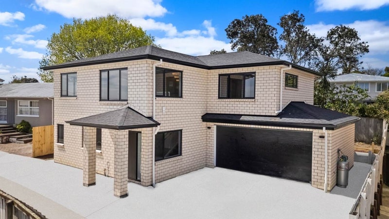 130B View Road, Sunnyvale, Auckland - Carousel 1