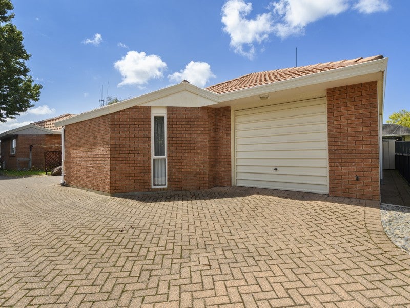 104B Edgecumbe Road, Tauranga South, Tauranga - Carousel 2