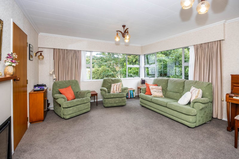 32 Caernarvon Street, Dinsdale, Hamilton - Carousel 2