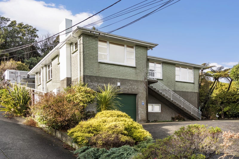 96 Helston Road, Paparangi, Wellington - Carousel 1