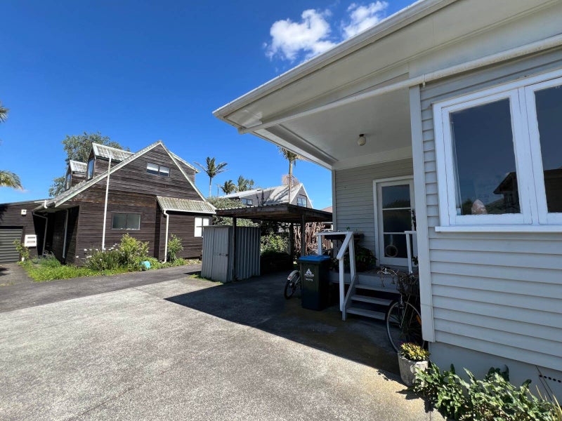 218 Point Chevalier Road, Point Chevalier, Auckland - Carousel 17