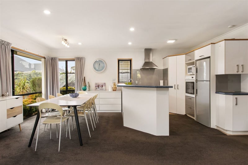 14 Sawyers Arms Road, Northcote, Christchurch - Carousel 2