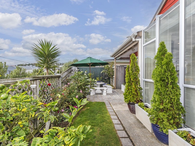 16 Tahi Street, Miramar, Wellington - Carousel 2