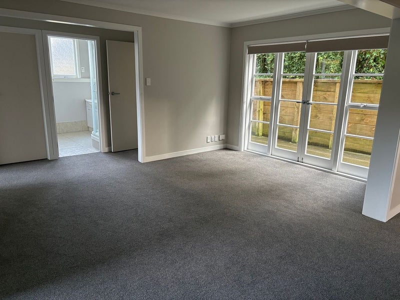 124 Whangaparaoa Road, Red Beach, Red Beach - Carousel 9