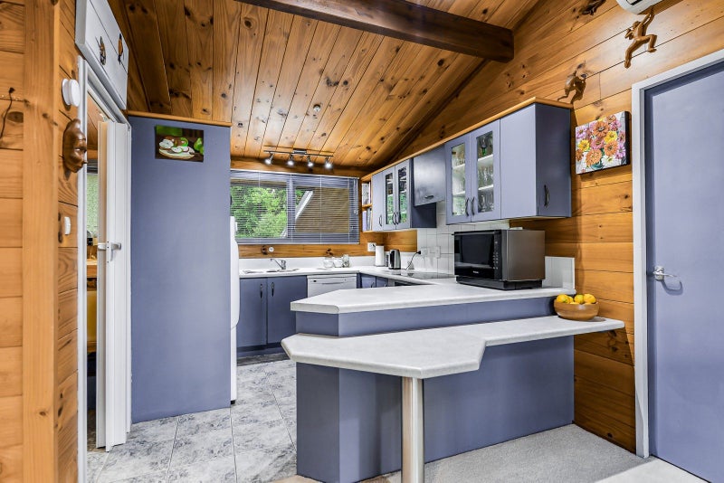 92 Poaka Avenue, Dinsdale, Hamilton - Carousel 2