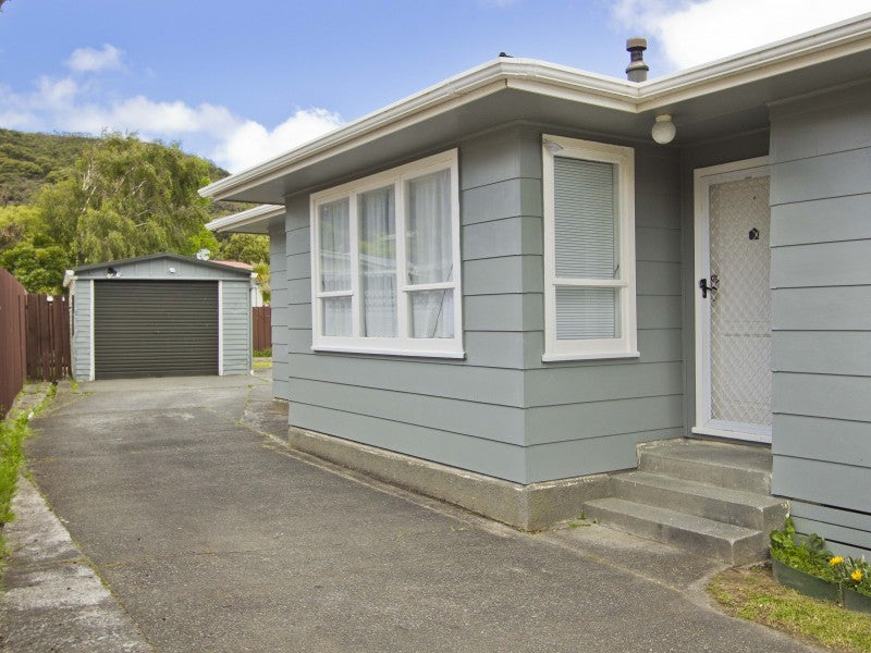 62 Meremere Street, Wainuiomata, Lower Hutt - Carousel 11