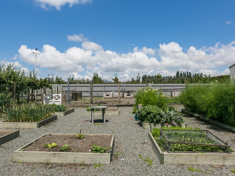 35 Tollemache Road East, Longlands, Hastings - Carousel 16