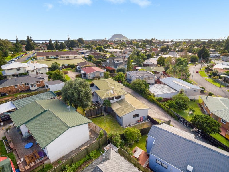 26A Hall Road, Matua, Tauranga - Carousel 13