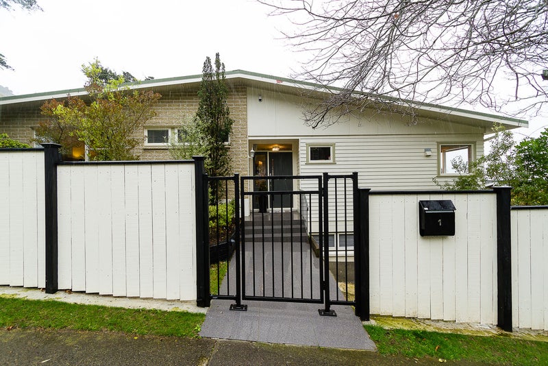 1 Damian Grove, Waterloo, Lower Hutt - Carousel 1