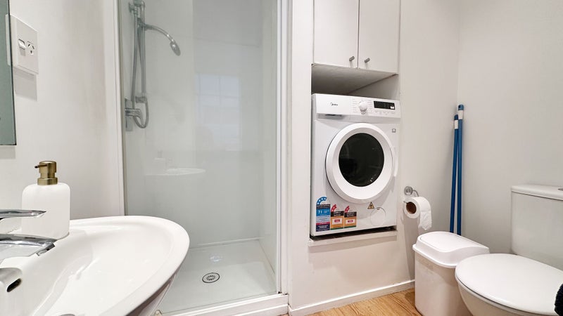 15H/15 Whitaker Place, Grafton, Auckland - Carousel 6