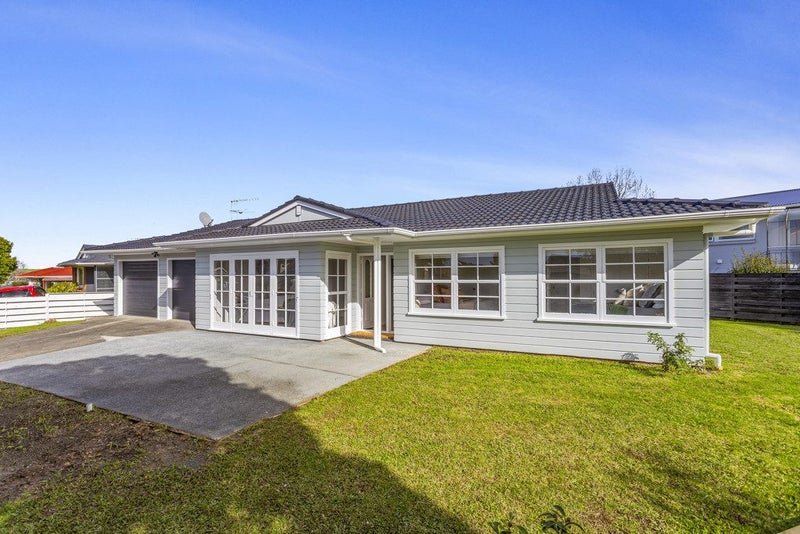 2 Tupaki Place, Pakuranga Heights, Auckland - Carousel 2