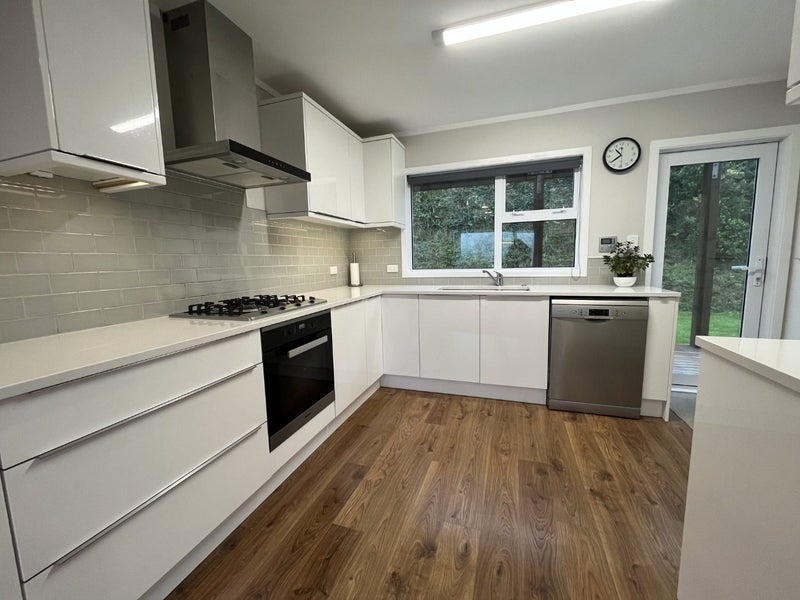 125 Maungaraki Road, Korokoro, Lower Hutt - Carousel 2