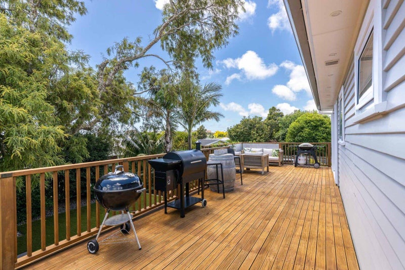 10 Margaret Place, Merrilands, New Plymouth - Carousel 31