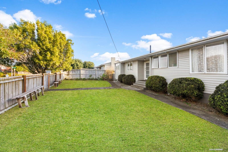 74 Hepburn Road, Glendene, Auckland - Carousel 2