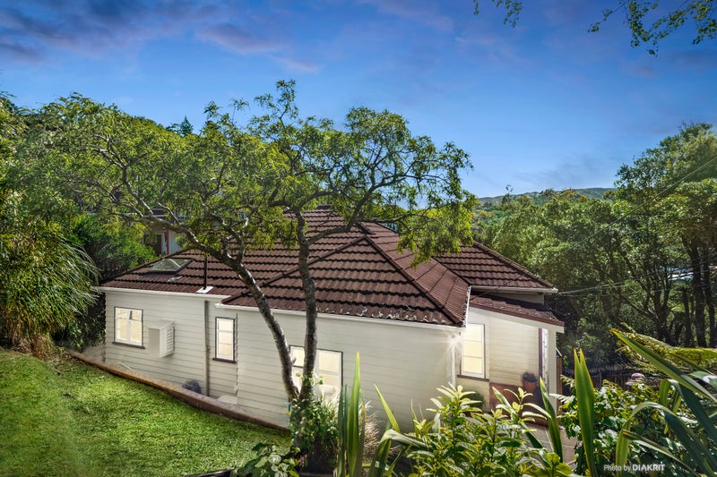 8 Mairangi Road, Wadestown, Wellington - Carousel 1