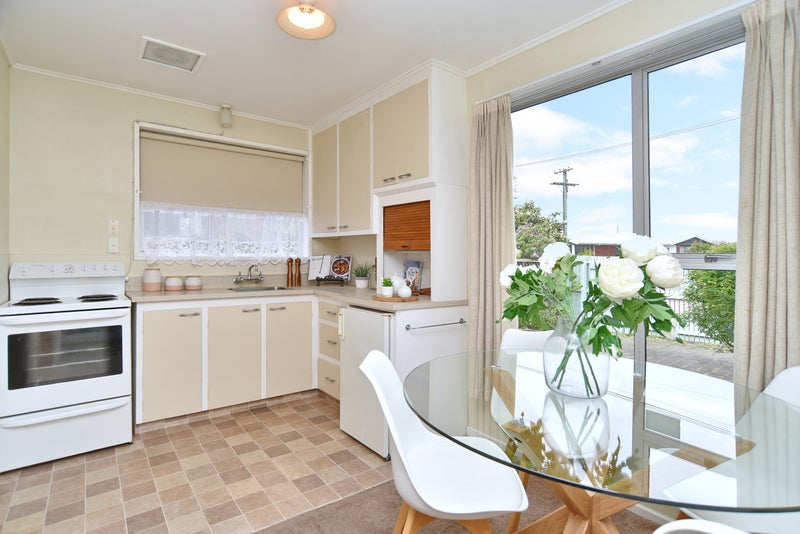 1/7 Tulett Street, Bishopdale, Christchurch - Carousel 2