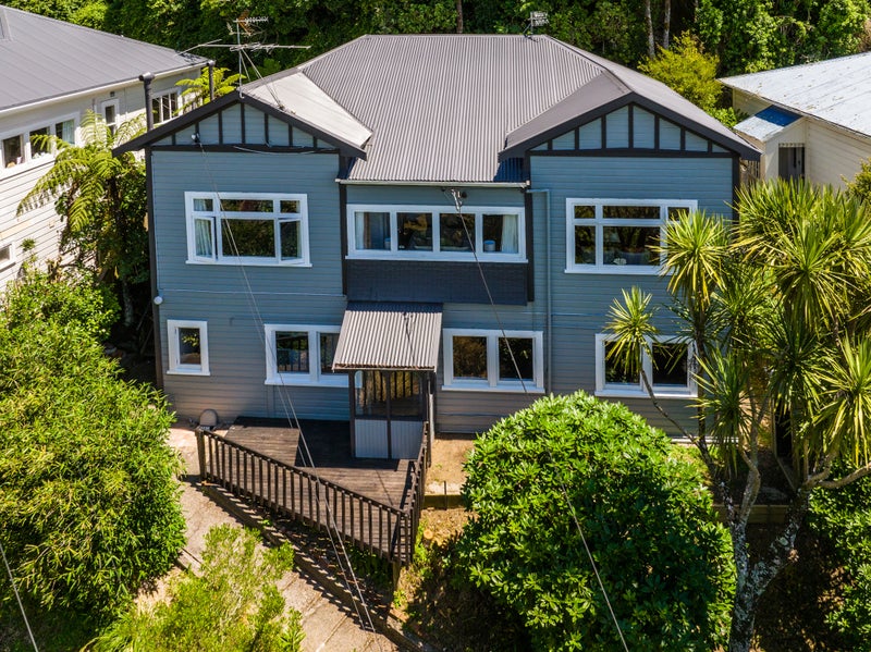 36 Bruce Avenue, Brooklyn, Wellington - Carousel 1