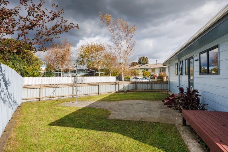 28 Peppertree Glade, Kelvin Grove, Palmerston North - Carousel 25