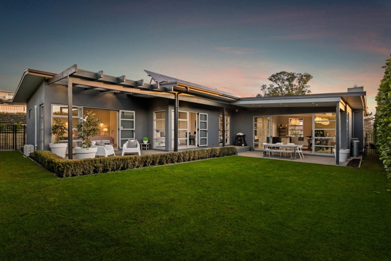54 Rochfort Road, Havelock North, Havelock North - Carousel 1