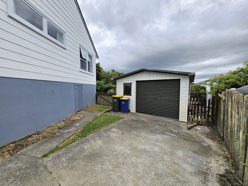 58 Lynn Road, Bayview, Auckland - Carousel 2