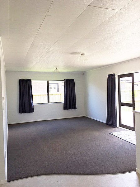 3A Mahana Road, St Andrews, Hamilton - Carousel 2