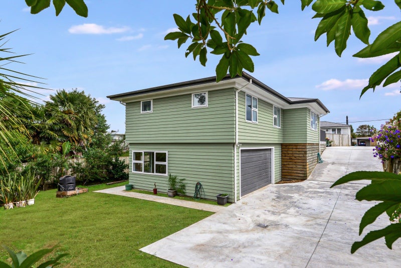 5A Morrison Crescent, Glenview, Hamilton - Carousel 1