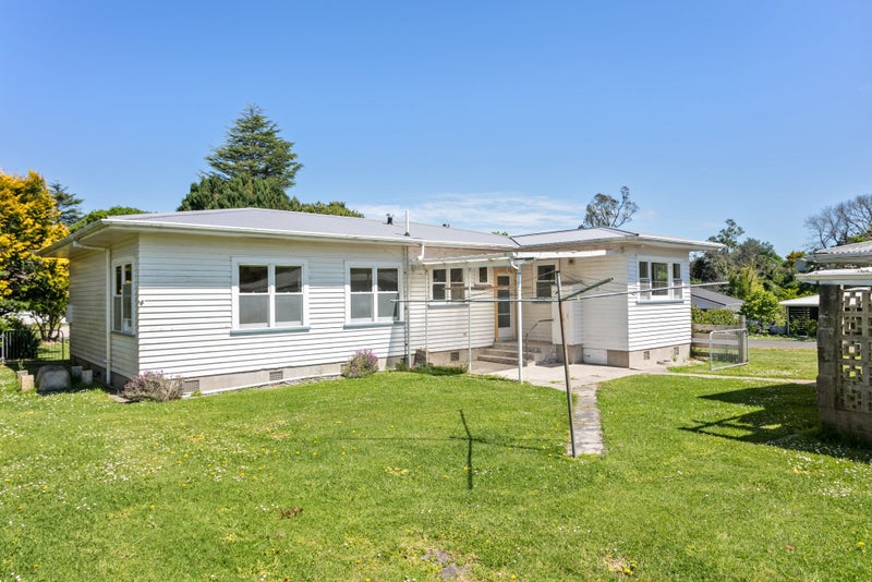 23 Marian Drive, Inner Kaiti, Gisborne - Carousel 2