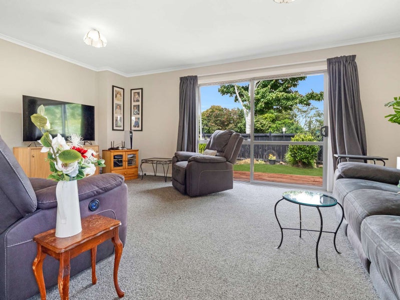 38 Dominion Road, Nawton, Hamilton - Carousel 1